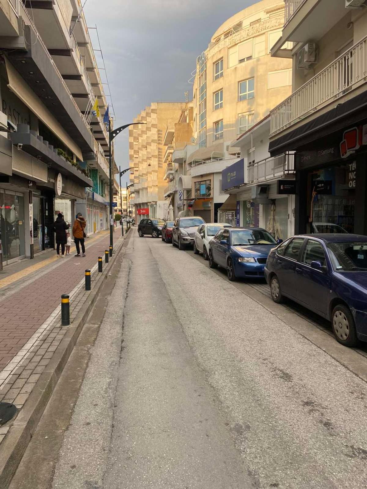 Parasiou Studios 103 Διαμερίσματα Στο Κέντρο Της Πόλης 코모티니 외부 사진